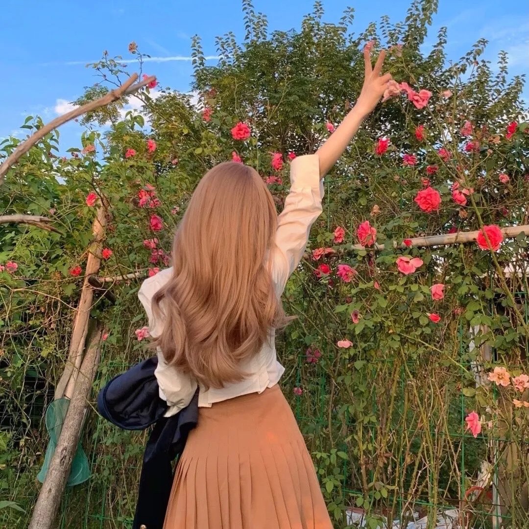 闪婚后，被豪门老公霸道宠